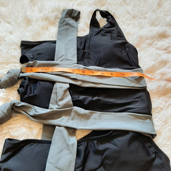 🆕️ Black & Gray Contrast Bikini - Picture 11 of 15